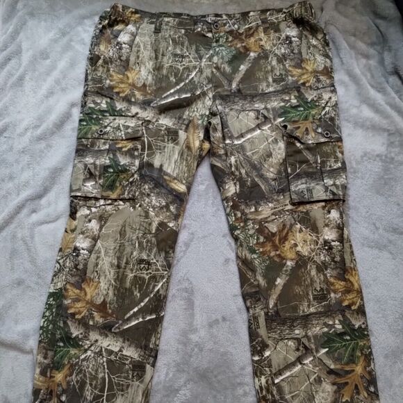 Realtree Camo Hunting Outdoor 6 Pocket Camo Cargo Pants  Mens Size 44/46XXL - Picture 1 of 10